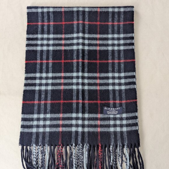 Burberry Unisex Lambswool Scarf Blue – Classic Check – Authentic – Fast Ship - Picture 5 of 7